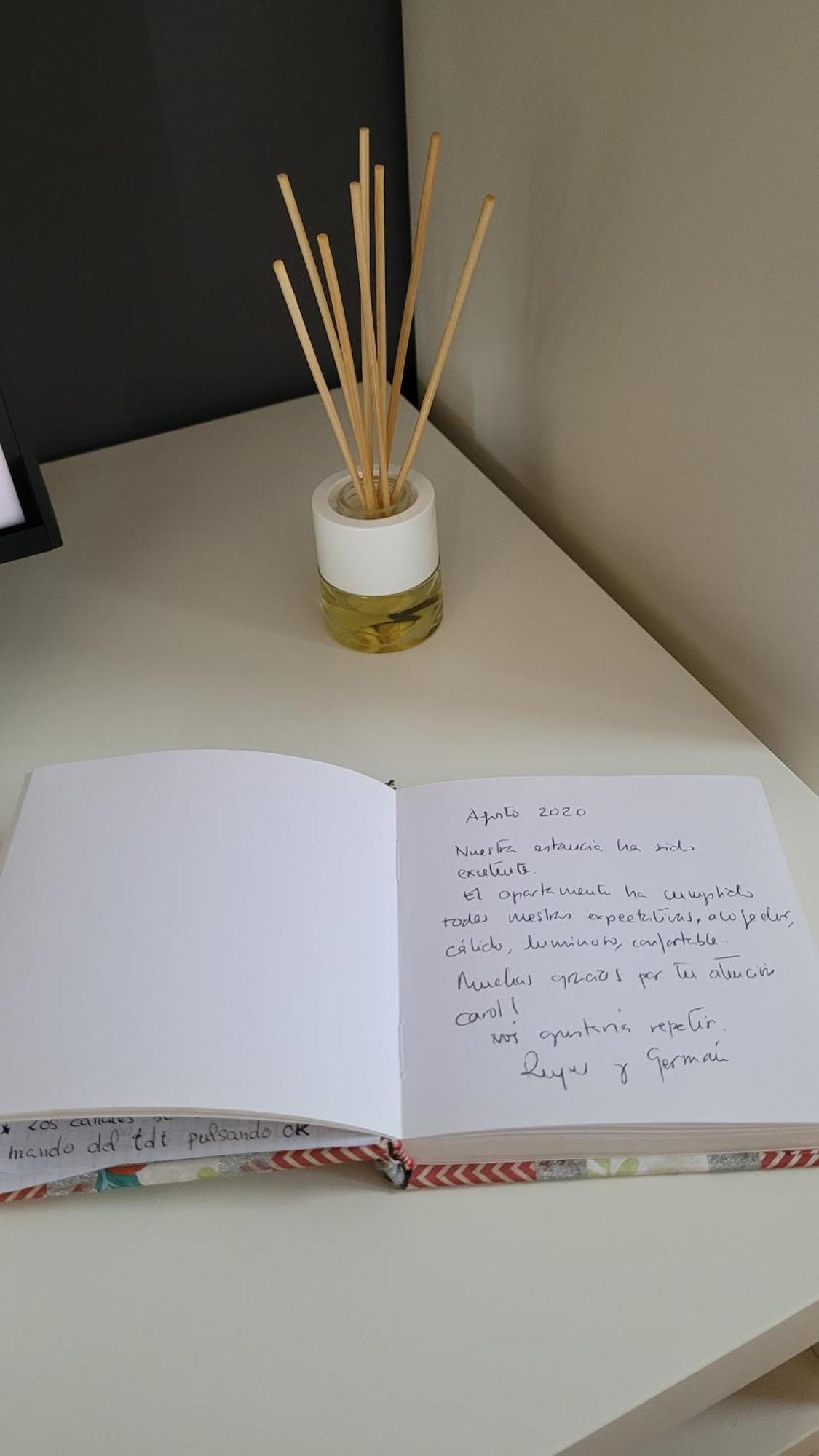 Carola L, "Apartamento De Lujo A 100M Playa Catia" Ribeira Extérieur photo